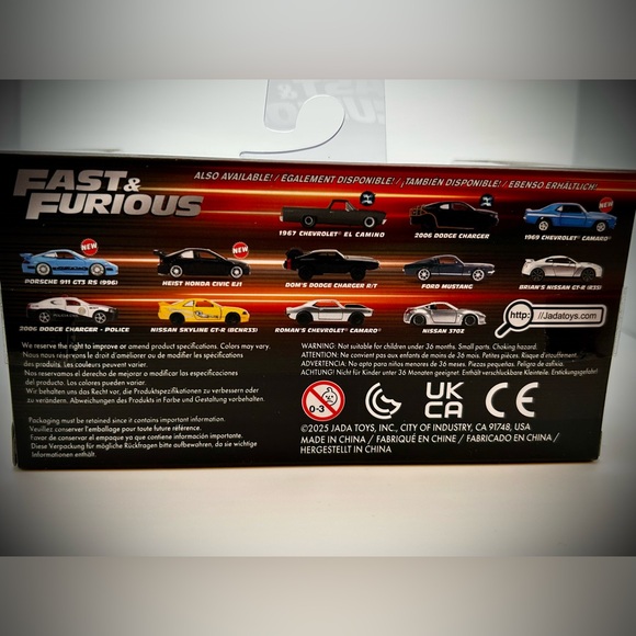 Nissan Skyline GT-R (R34) Die-Cast Model - Picture 2 of 2